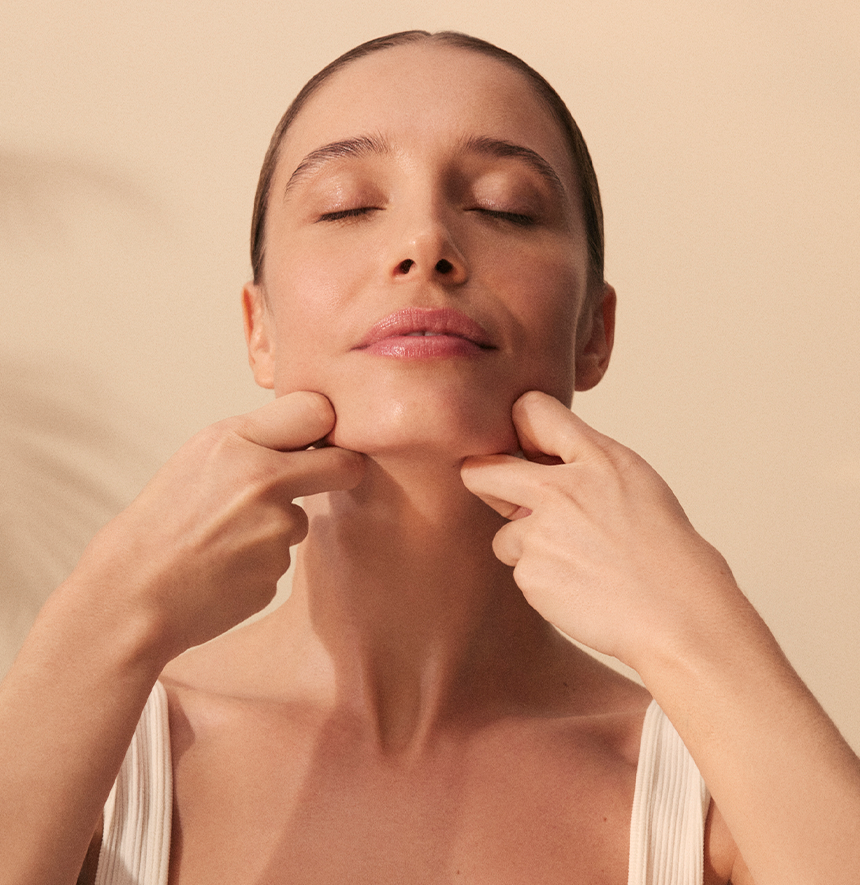 Amarrupa Contour-Defining & Firming Cream