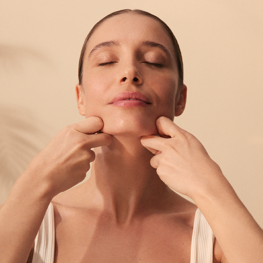 Amarrupa Wrinkle-Correcting Facial Oil